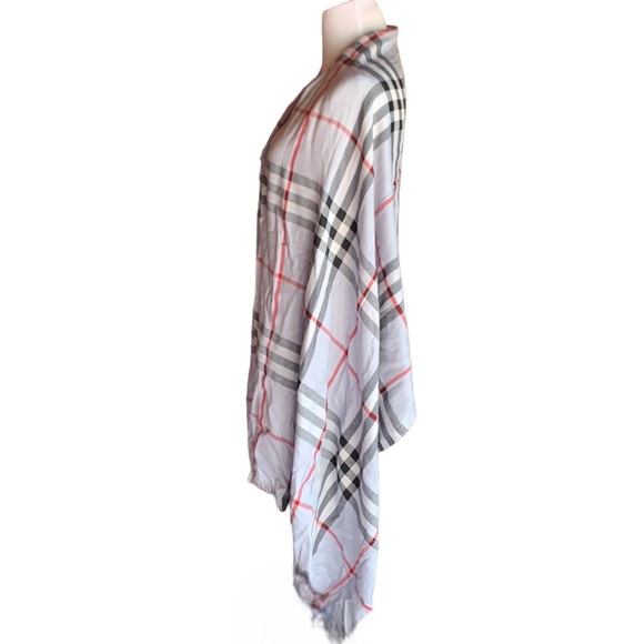 ‼️〰️ Burberry〰️lightweight Check unisex scarf 🧣 - Picture 6 of 9